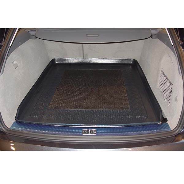 192036_1_Standard_CarLux.jpg
