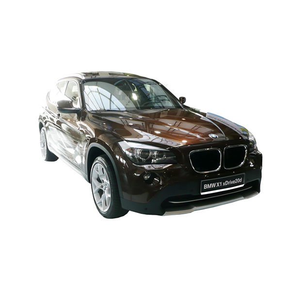 192061_3_BMW_X_1_10.2009_car_CarLux8.jpg