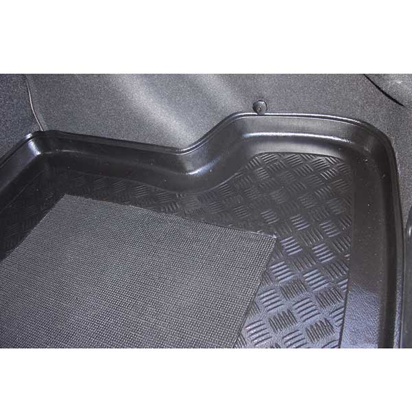 192210_2_Standard_CarLux.jpg