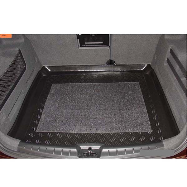 192476_1_standard_CarLux.jpg