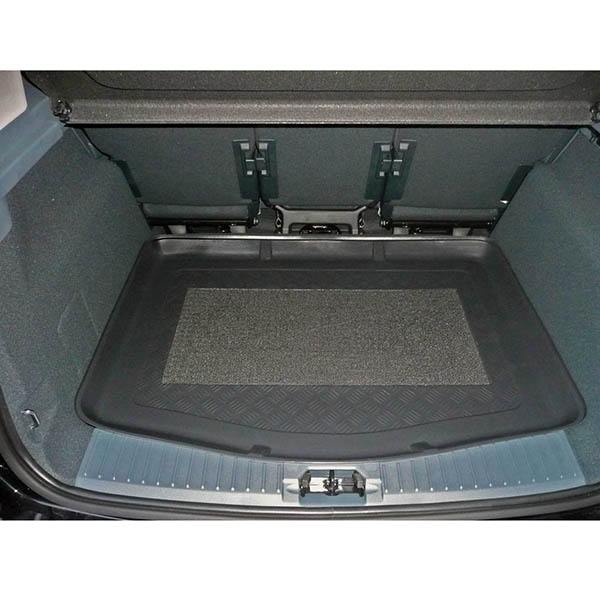 192629_1_standard_CarLux.jpg
