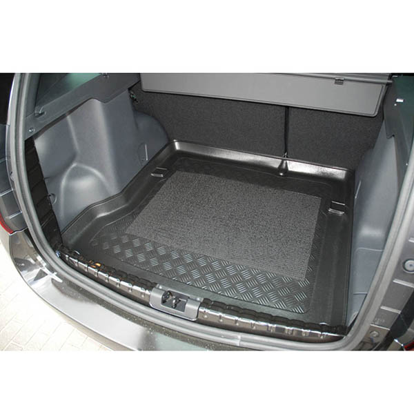 193050_1_standard_CarLux.jpg