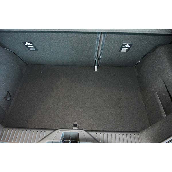 193137_5_lower_boot_CarLux.jpg