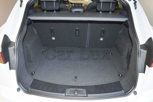 19371420720boot20with20hooks.jpg