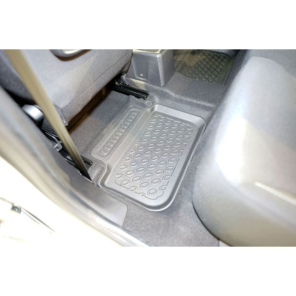 433063_1_rear_left_RL_premium.jpg