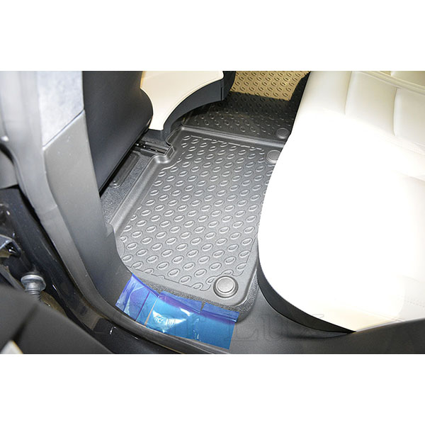 433867_1_rear_left_RL_premium_CarLux.jpg