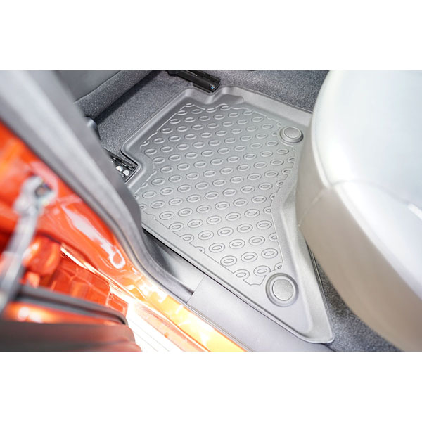 434140_1_rear_left_RL_premium.jpg