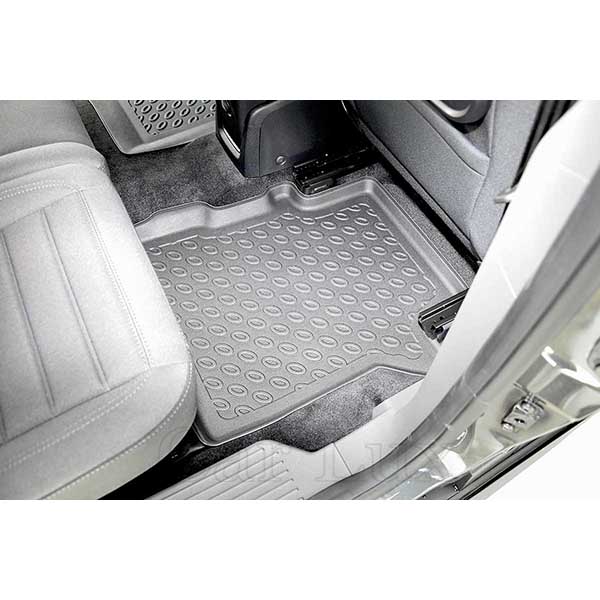 443124_1_rear_right_RR_premium_CarLux.jpg