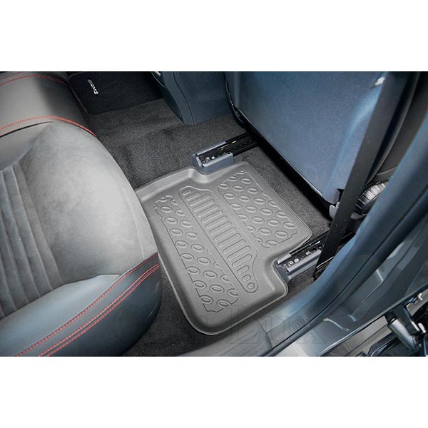 443334_1_rear_right_RR_premium_CarLux.jpg