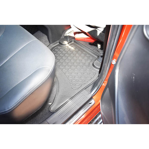 443495_1_rear_right_RR_premium.jpg