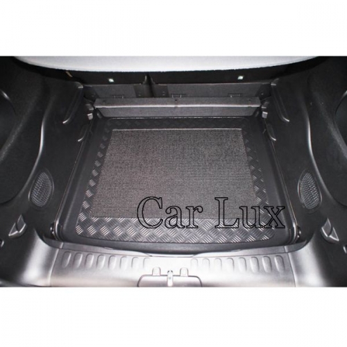 50020L20Living20MPV2013-20120CL.jpg