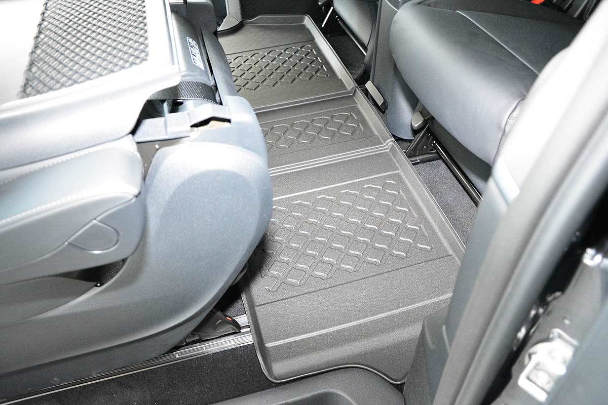 693352_1_Guardliner_Foot_Liners_rear_full_3rd_row__RF-3rd_6.jpg