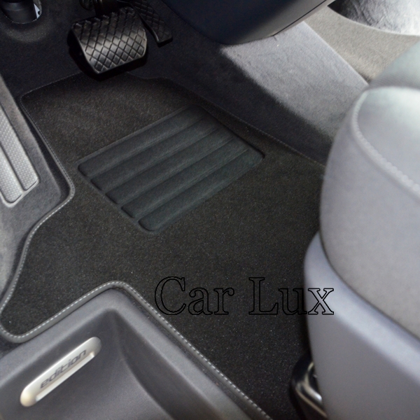 T520Detail20Prem20SCHW20Nubuk20220CL2.jpg